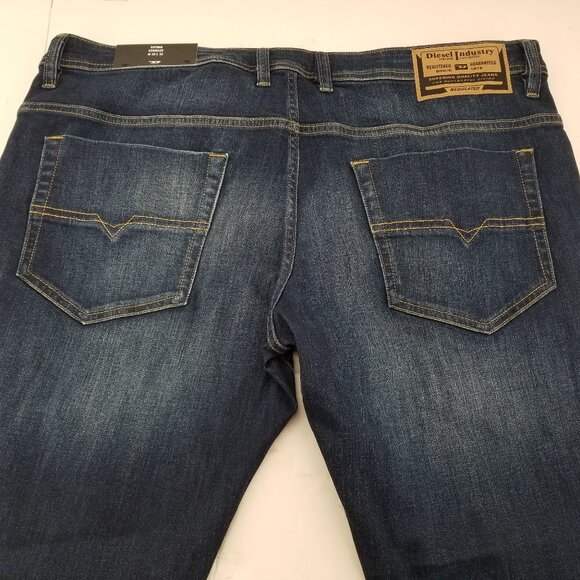 DIESEL Jeans Mens Safado Straight Leg NWT Dark Wash Blue RB065 Button Fly 38 x32 - Picture 5 of 16